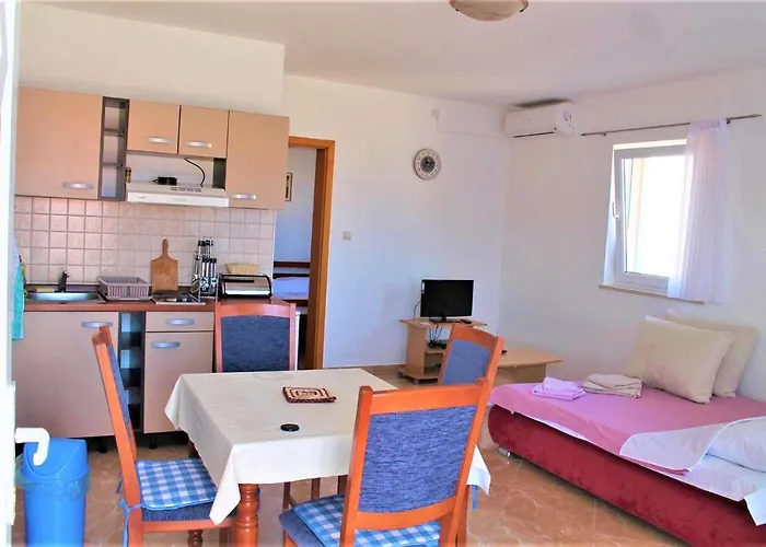 Apartments Gubo